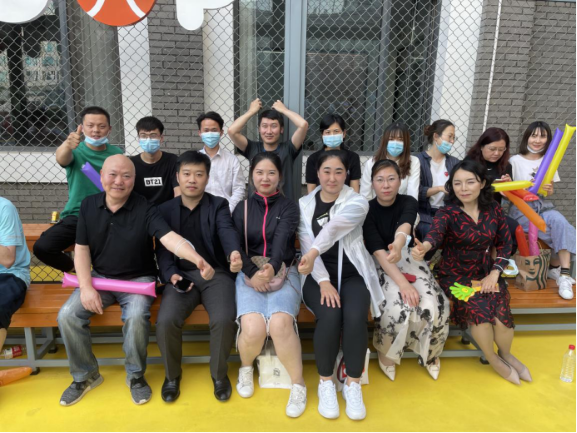 炜衡律师事务所代表队勇夺海淀区首届“科创杯”三人制篮球赛冠军