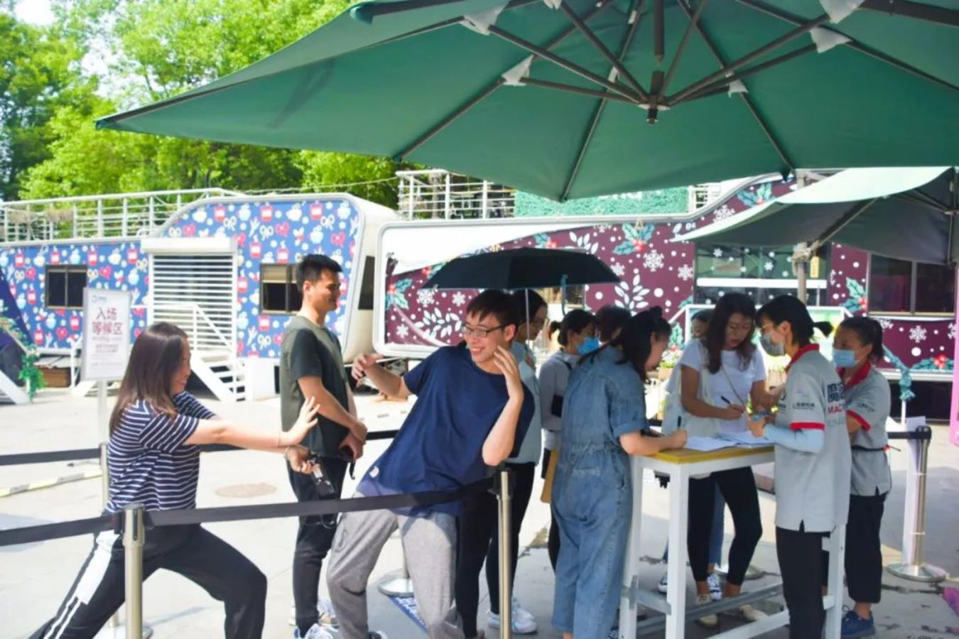 江畔走，云中游 | 炜衡上海所青年律师团建