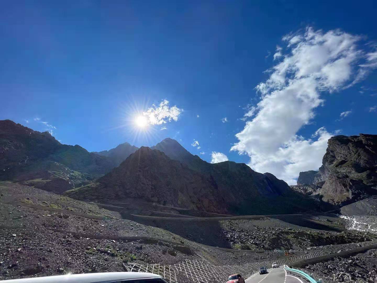 炜衡人文 | 唯有热爱,方能步履不停