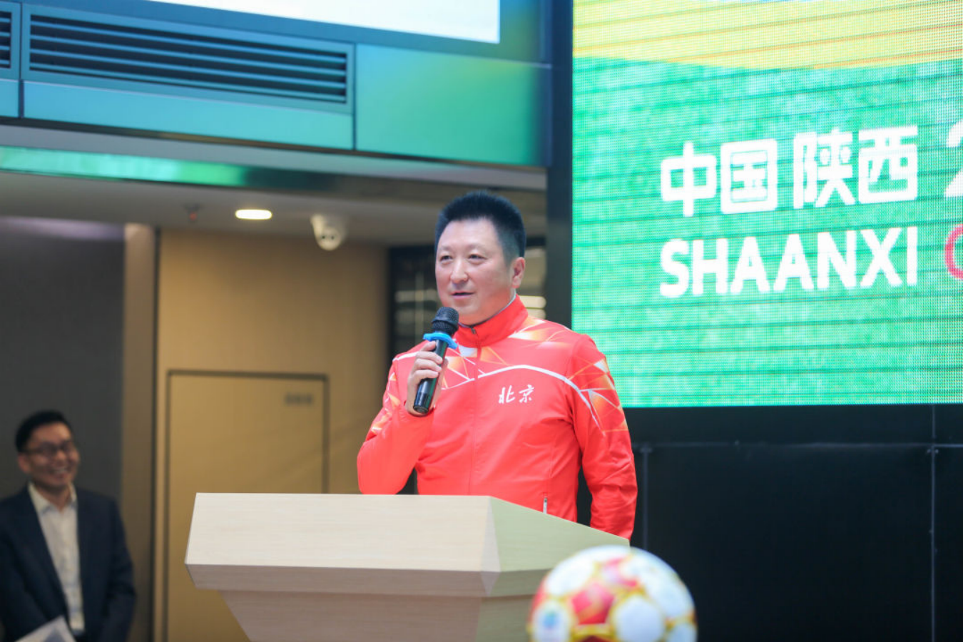 律法无边，筑梦绿茵场 | 炜衡风雷足球队出征全运会
