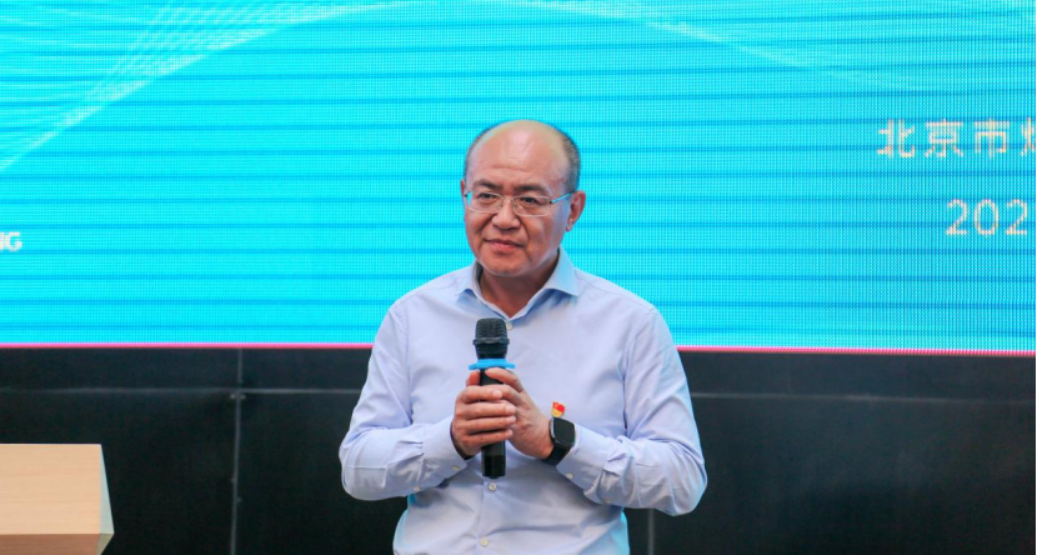 予梦想，展未来 | 炜衡律师事务所第三届青年律师训练营开营仪式暨第十三期“青享会”圆满召开