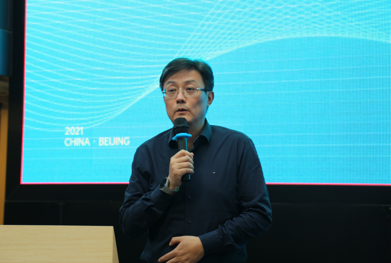 予梦想，展未来 | 炜衡律师事务所第三届青年律师训练营开营仪式暨第十三期“青享会”圆满召开