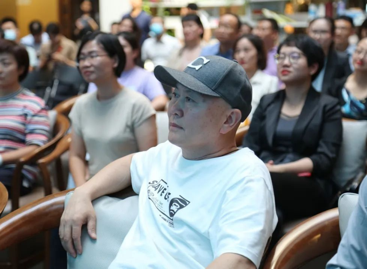 予梦想，展未来 | 炜衡律师事务所第三届青年律师训练营开营仪式暨第十三期“青享会”圆满召开