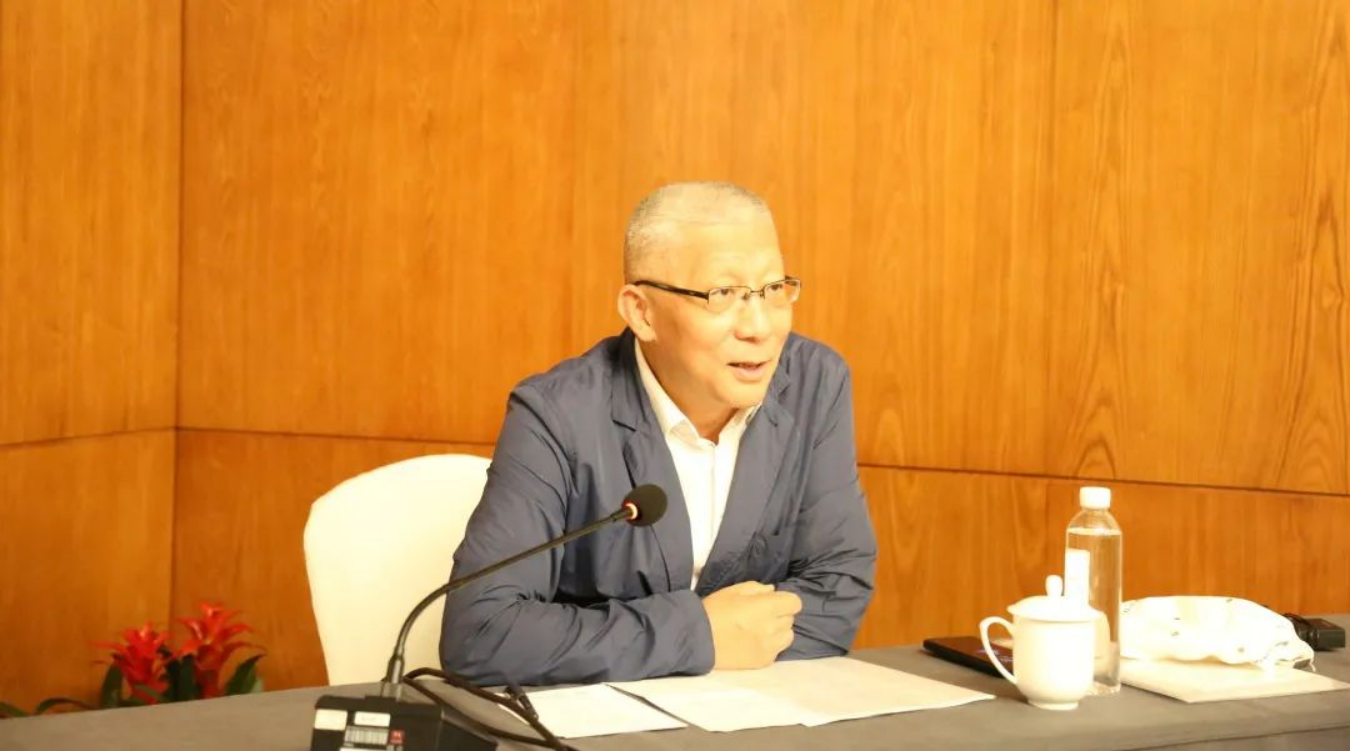 予梦想，展未来 | 炜衡律师事务所第三届青年律师训练营开营仪式暨第十三期“青享会”圆满召开