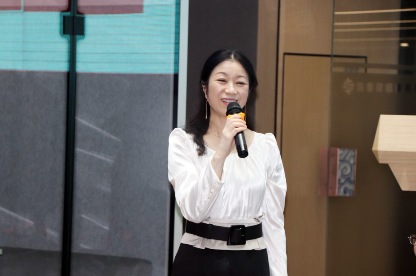 北京市炜衡律师事务所成功举办“快乐工作，健康生活”首都律师心理健康沙龙活动