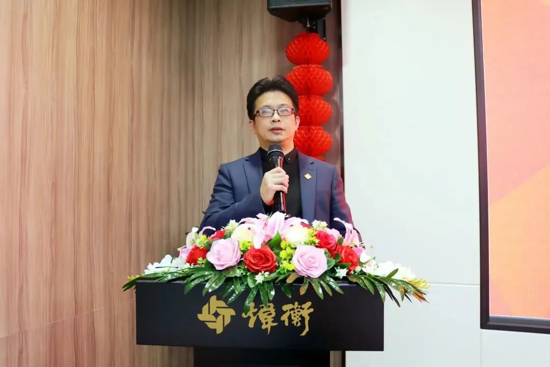 携手逐梦 法治未来——炜衡泉州所与华侨大学法学院“院所合作签约授牌仪式”圆满举行
