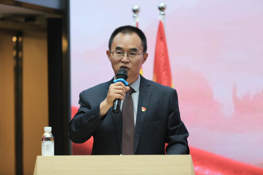 炜衡党委及纪委换届选举全体党员大会顺利召开