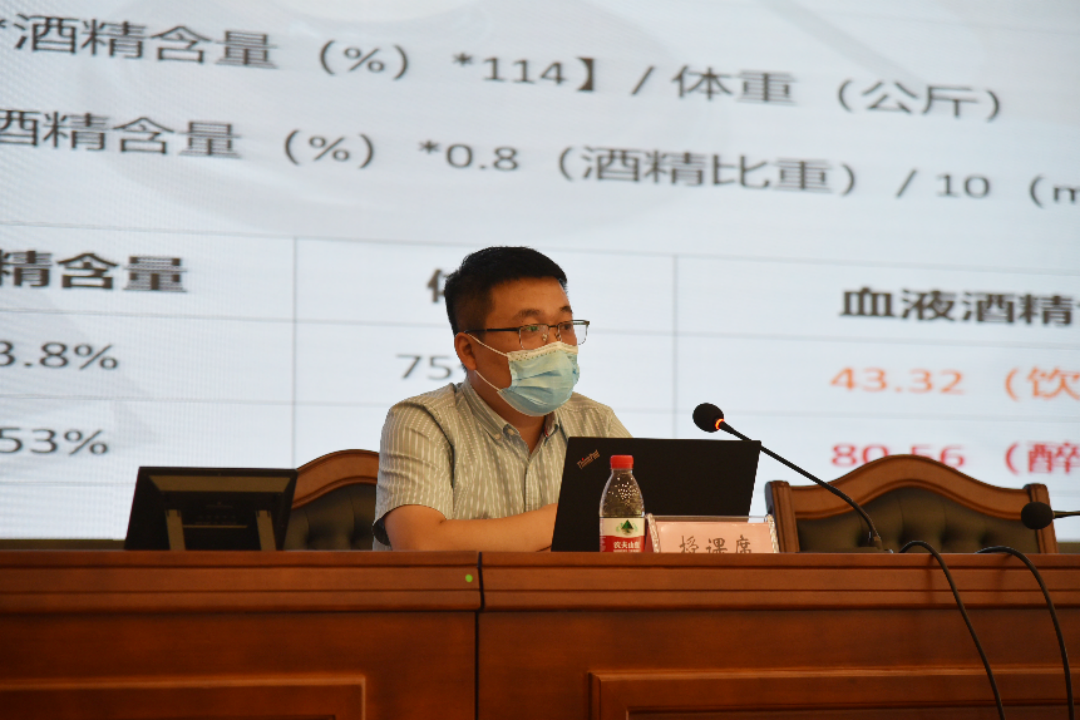 炜衡杭州所举办军地法律援助签约仪式暨送法进军营活动
