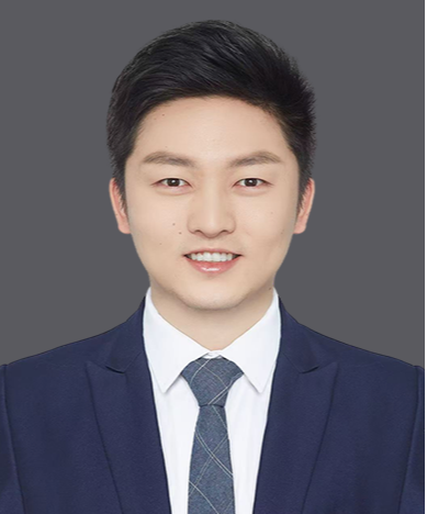 黄鑫-2.png